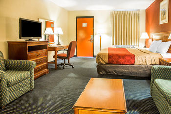 Econo Lodge Норуолк Экстерьер фото
